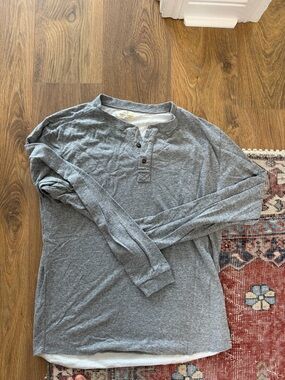 Men's Gray Marine Layer Long-Sleeve Henley Shirt